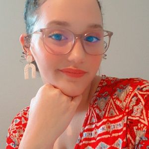 Meet your Posher, Alexandria